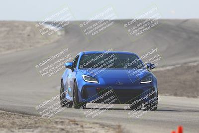 media/Oct-18-2025-Speed Ventures (Sat) [[8b3b7cf525]]/Purple/Session 2 (Phil Hill)/